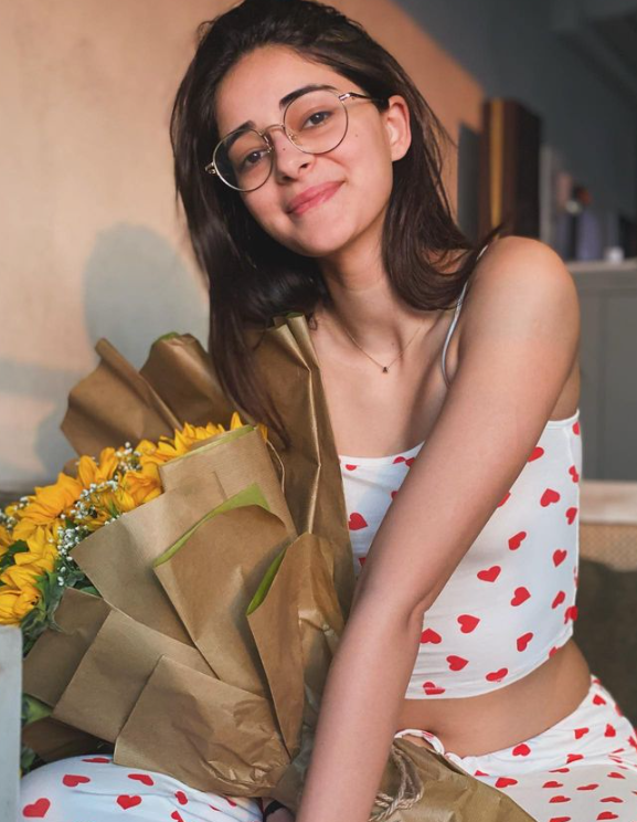 Ananya Pandey biography in Hindi