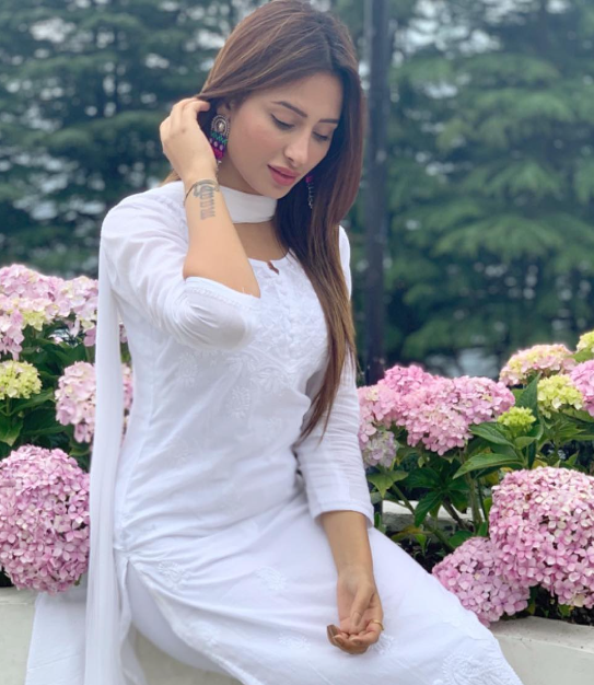 mahira sharma husband