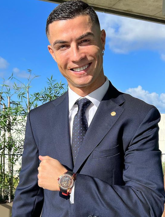 Cristiano Ronaldo's net worth and biography in Hindi