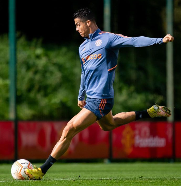 Cristiano Ronaldo's net worth and biography in Hindi
