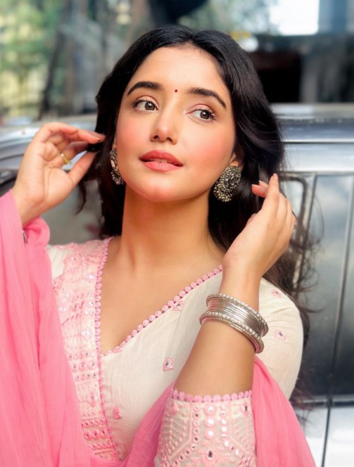 Rachi Sharma biography in Hindi